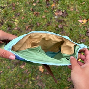 Patrón de costura en PDF para bolso con diseño de pájaro - Bolso bandolera Fly Away (bolso bandolera/mensajero con diseño de gallina, pato y pájaro cantor) imagen 5