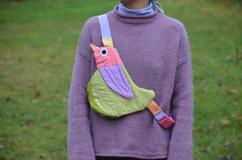 Patrón de costura en PDF para bolso con diseño de pájaro - Bolso bandolera Fly Away (bolso bandolera/mensajero con diseño de gallina, pato y pájaro cantor) imagen 12