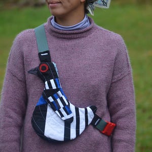 Patrón de costura en PDF para bolso con diseño de pájaro - Bolso bandolera Fly Away (bolso bandolera/mensajero con diseño de gallina, pato y pájaro cantor) imagen 6