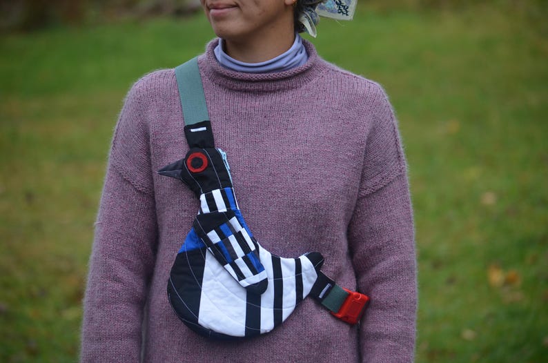 Patrón de costura en PDF para bolso con diseño de pájaro - Bolso bandolera Fly Away (bolso bandolera/mensajero con diseño de gallina, pato y pájaro cantor) imagen 6