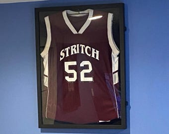 Lockable Wooden Jersey Display Case: UV Protection, Memorabilia Shadow Box