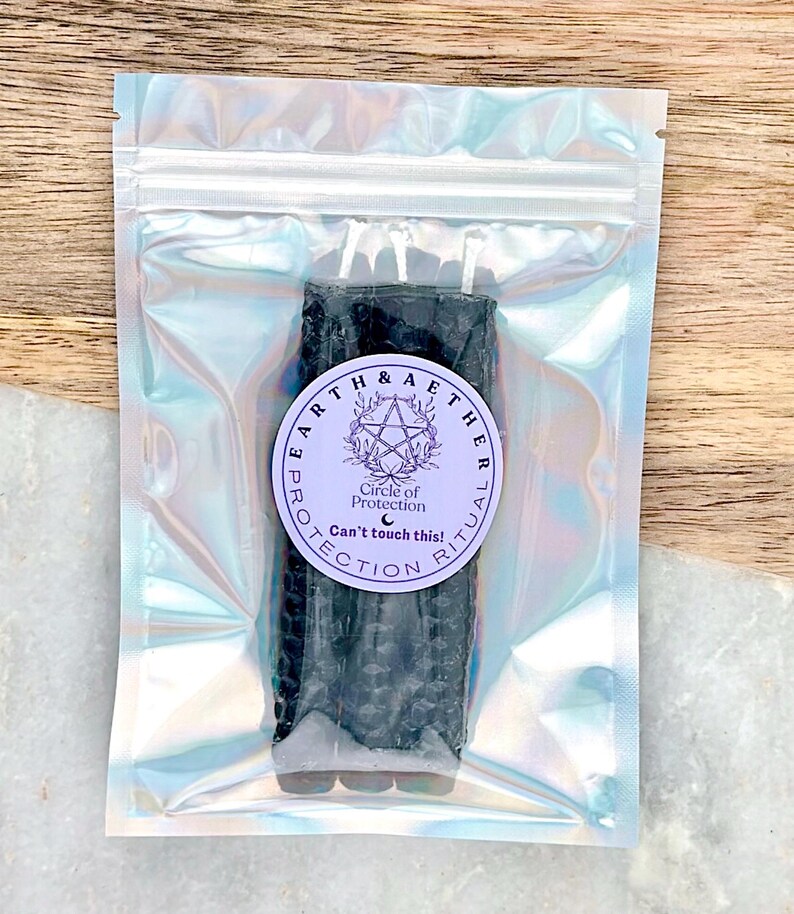 Mini velas de carillón para lanzar hechizos, establecer intenciones, rituales, trabajo energético. Hechas a mano y de origen local, 100 % cera de abejas de California, juego de 3. Protection