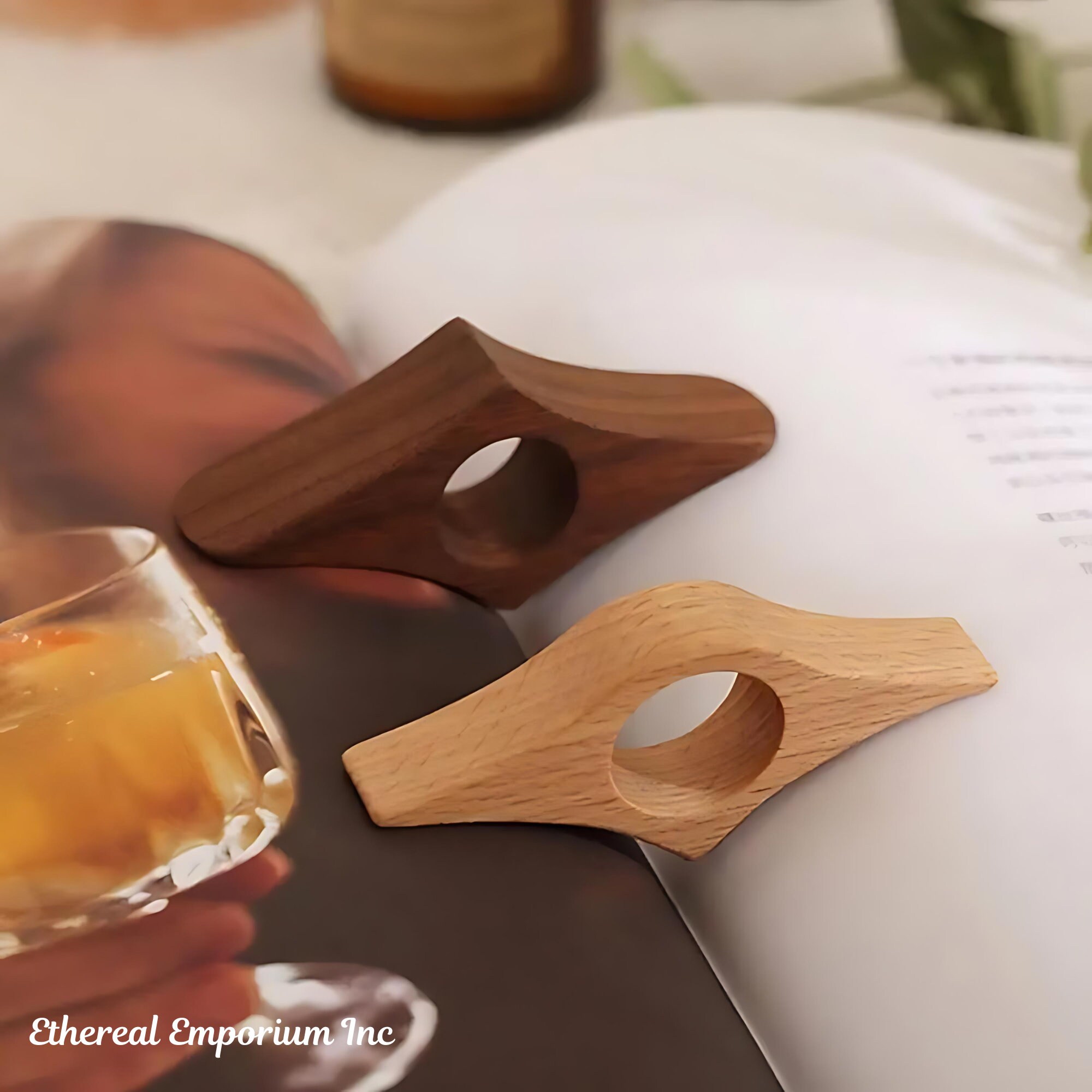 Wooden Thumb Bookmark Multi-function Thumb Ring Page Holder Convenient ...