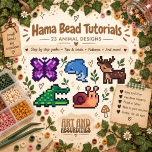 Puede incluir: Una guía digital titulada Hama Bead Tutorials 23 Animal Designs con arte de píxeles de mariposa, delfín, ciervo, cocodrilo y caracol. Incluye texto, guías paso a paso y consejos. Rodeado de cuentas sueltas, hiedra y un organizador de cuentas.