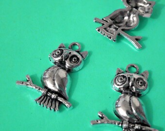 Owl on a Branch Charms lot of 5