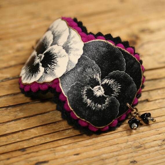 Items similar to Pansy Bracelet on Etsy