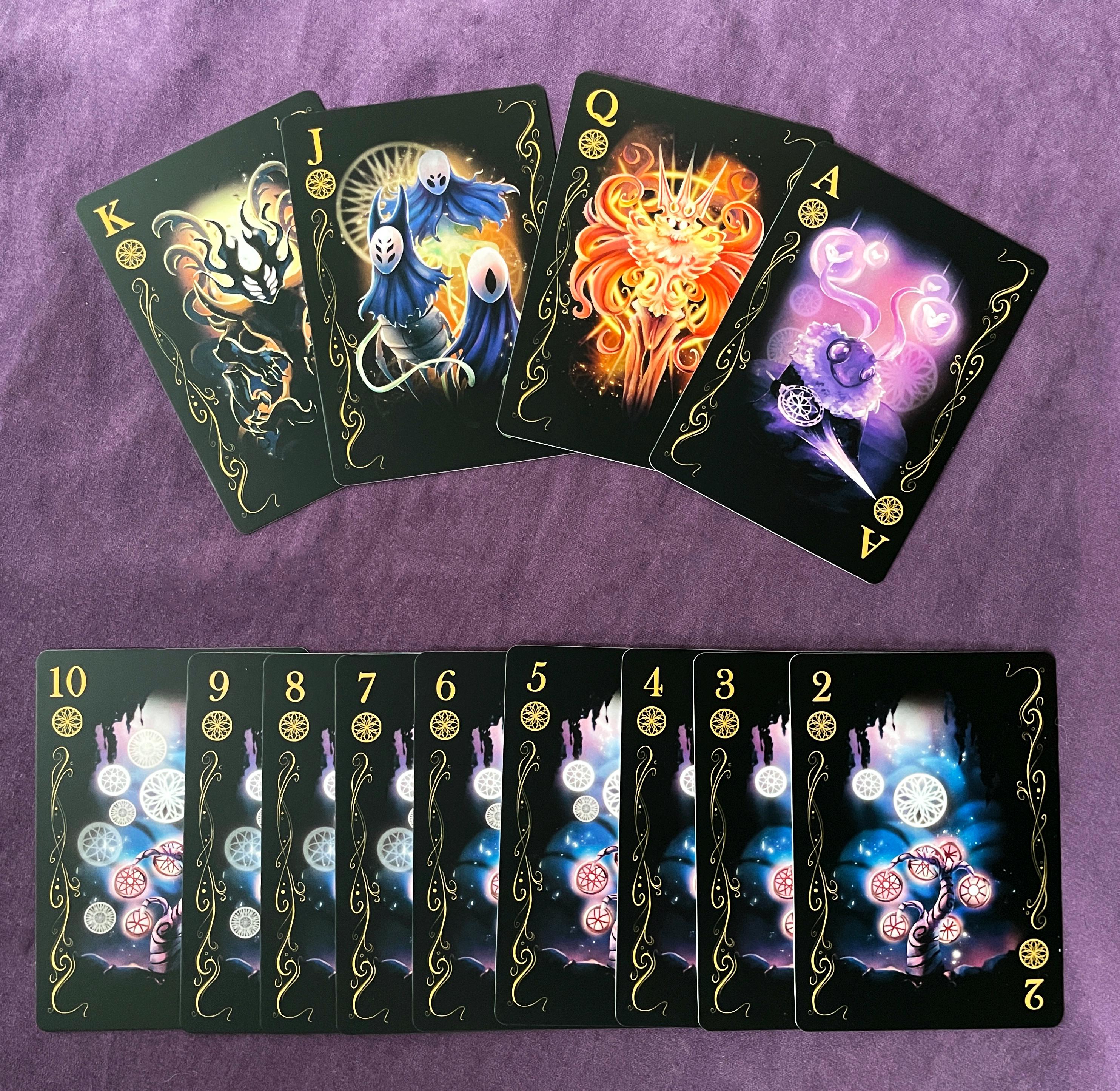 VOID トランプデッキ | 54枚入り、ポーカーサイズ、Hollow Knight に