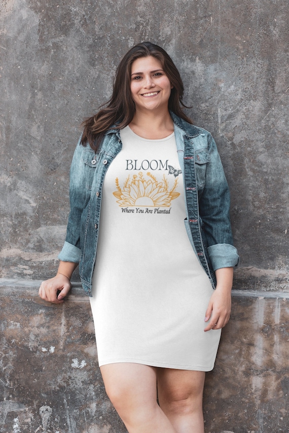 white christmas dresses Oversized Ganado T-shirt Dress – Qayro main image 0