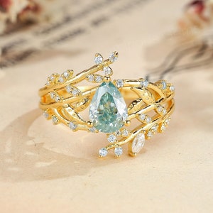 Vintage Pear Cut Moissanite Engagement Ring Unique Green Gemstone Cluster Branch Promise Ring 14k Solid Gold Diamond Vine Leaf Wedding Ring