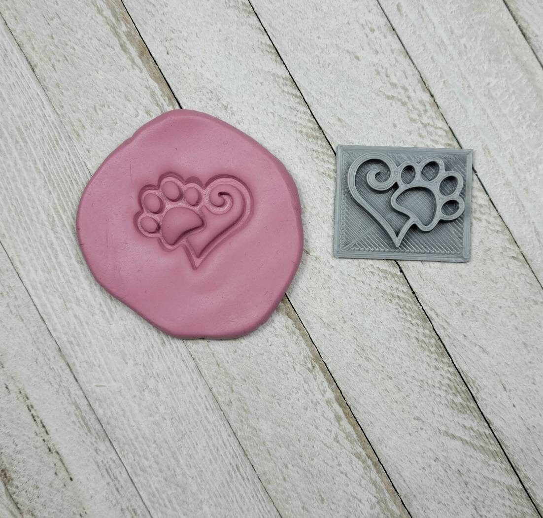 Stamps By Impression Paw Print With Hearts Rubber Stamp - 1.5' X 1.5' - St 0502A main image 0
