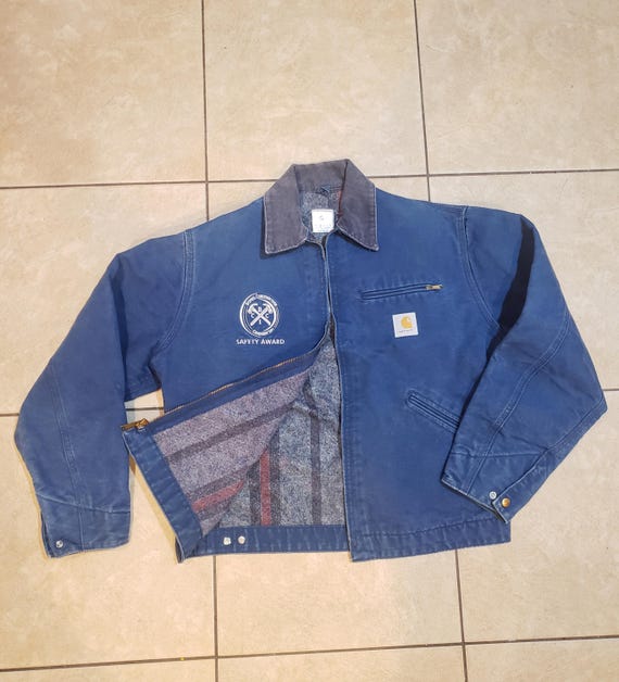 Vintage 2000s Carhartt Detroit J01 NVY Size 44 - Etsy Vintage 2000s Carhartt Detroit J01 NVY Size 44 - Etsy