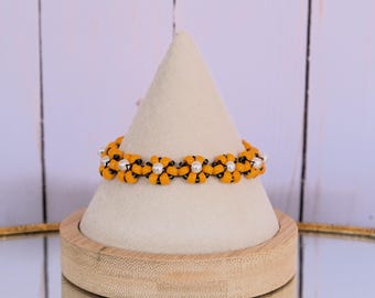 Beaded Yellow Sunflower / Daisy Chain Bracelet