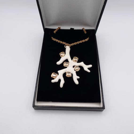 Signed KJL White Coral Pendant Necklace by Kenneth Jay Lane with Enamel on Gold Tone Metal - Statement Piece - Worldwide Postage