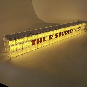 Letreiro de caixa de luz de acrílico totalmente iluminado personalizado, caixa de luz suspensa na parede, placa de vitrine comercial interna e externa para cafeteria e bar