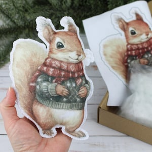 DIY Felt Squirrel Sewing Kit: Christmas Crafting Gift
