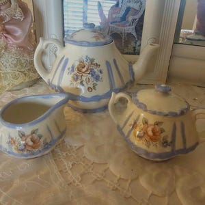 Gorgeous &quot;one of a kind&quot; Vintage Handcrafted Victorian Style Ceramic Petite Tea Pot W/Sugar Creamer