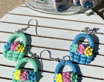 Easter Basket Polymer Clay Earrings, Pastel Floral Basket Earrings, Cute Spring Dangle Earrings, Handmade Easter Jewelry Gift