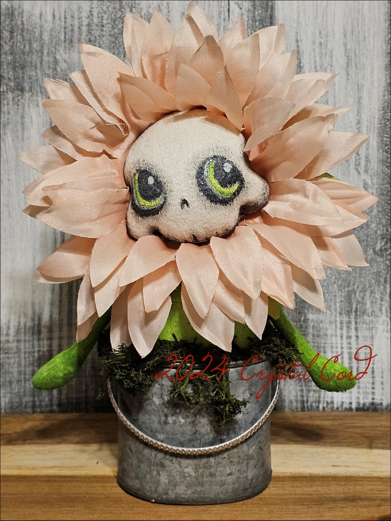 Spring Fall Skeleton Flowers , Pink Daisy, creepy cute , haunted house decor , cottage , spooky , Quirky , Primitive Halloween Skull image 3