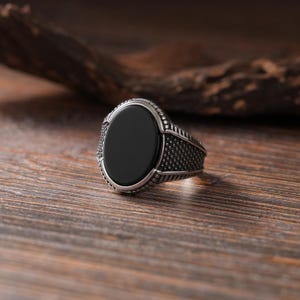Vintage Black Onyx Signet Ring, Hammered Dot Mens Statement Band, Minimalist Jewelry Gift for Him