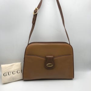 Authentic GUCCI Vintage Caramel Brown Leather Shoulder Bag