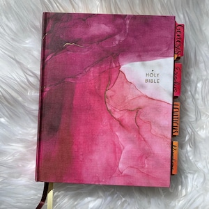 PERSONALIZE Bible,NIV The artisan  Bible, Bible with Installed Laminated Tabs,  NIV Bible, Leather,Gift Bible, Holy Bible, Bible Tab Package