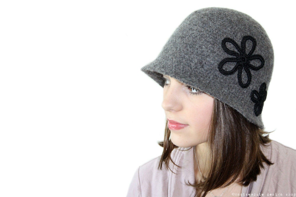 Grey Wool Cloche - Etsy display picture 1