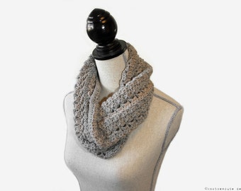 CROCHET PATTERN - French Twist Cowl - Instant Download (PDF)