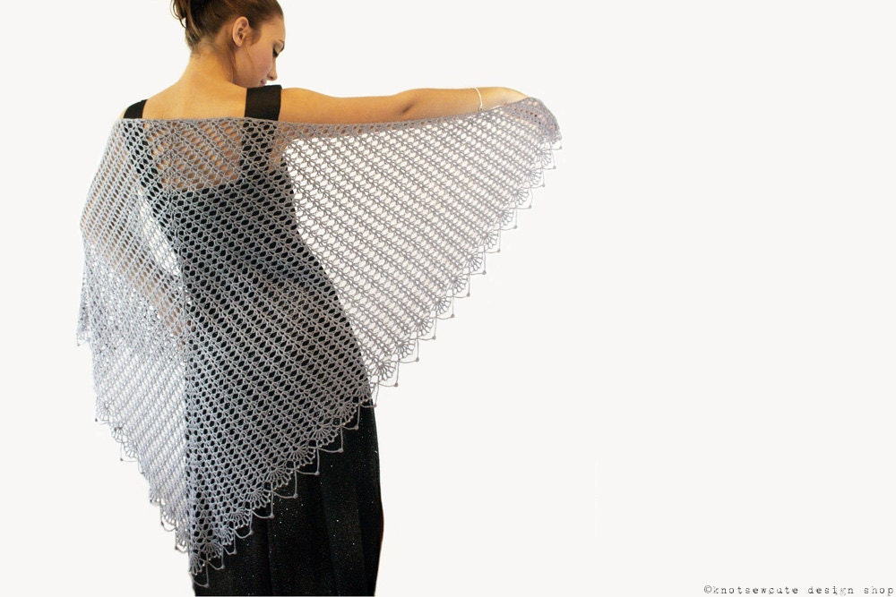 39 Lace Shawl Crochet Patterns for Elegant Wraps, Gifts, and Special-Occasion Layers 15 Crochet Pattern Wrapped in Lace Shawl
