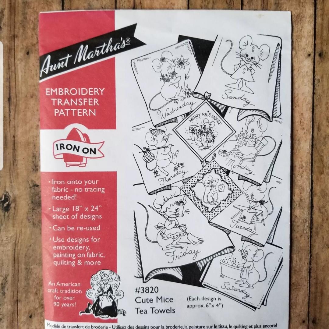 Aunt Martha's Embroidery Iron on Transfer Patterns Cute Mice Tea Towels ...