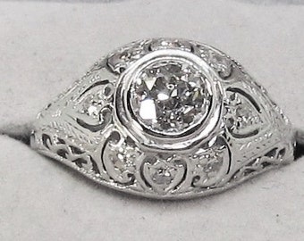 Diamond Ring Antique 1920-s 18Kt White Gold Filigree (1045)