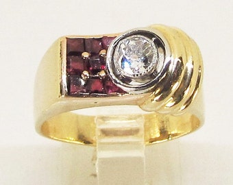 Retro Diamond and Ruby Ring 14Kt Gold (988)