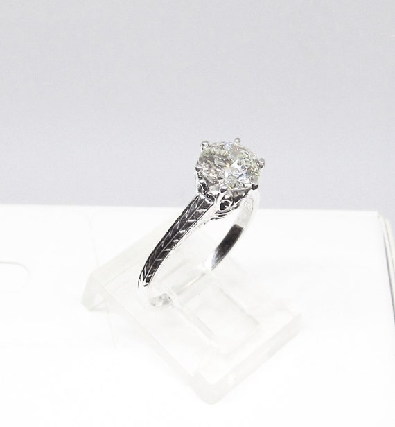 Engagement Ring Diamond Solitaire in 18Kt Setting… - image 4