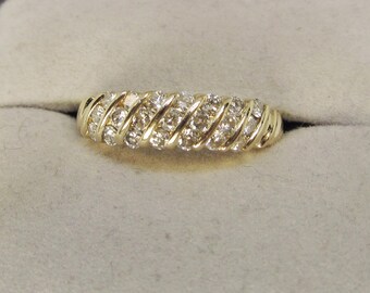 Multi-Diamond Ring Diagonally Channel-set