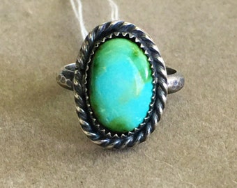 Turquoise ring in sterling silver/pinky ring/small size ring/Size 4 1/4/Southwestern style ring/Boho ring/Blue turquoise ring/traditional