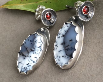 Dendritic chalcedony and garnet dangle earrings/ooak/sterling silver artisan made/oval scalloped edge earrings/post style earrings