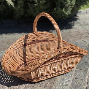 Wicker Firewood Basket – Handmade Willow Log Holder, Rustic Fireplace Wood Carrier with Handle, Natural Eco-Friendly Home & Cabin Décor