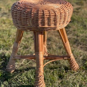 Handmade Wicker Stool – Natural Rattan Chair, Eco-Friendly Round Seat, Rustic Boho Furniture, Willow Stool for Home Decor 36x45 cm