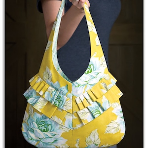 Heather Bailey Sweetheart Swing Bag Sewing Pattern, FREE SHIPPING image 1