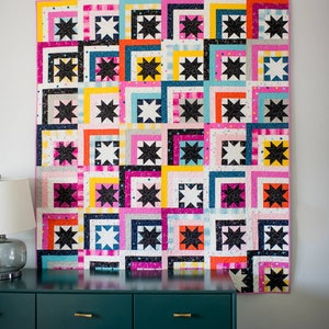 Wzór na kołdrę Quilty Love Log Cabin Stars // Fat Quarter // Stash Buster // Baby // Throw // Twin // Full // Queen // Emily Dennis // Scrappy