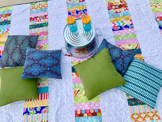 Wanderlust Patchwork Quilt // Camping //Snuggle Blanket // Wedding Gift // Lovers // Stargazing// Machine Quilted // Queen // Free Shipping