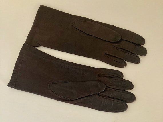 Vintage black gloves, size 7 10" length, retro fa… - image 2