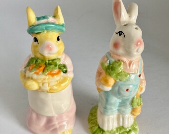 Bunny S&P shakers, Easter decor, ceramic salt pepper, 2 x 5 inches, pastel colors, pink yellow blue, holiday decoration, dining table decor