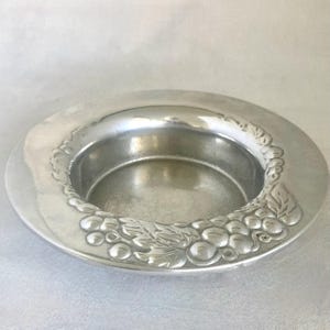 Wilton Pewter Wine Bottle Coaster, Grapevine Pattern, Vintage Barware, 7.5 Inches, Elegant Table Decor