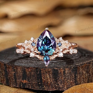 Pear Alexandrite Engagement Ring Set, 14k Gold Leaf Floral Wedding Rings For Women, Vintage Nature Inspired Leaf Anniversary Promise Rings