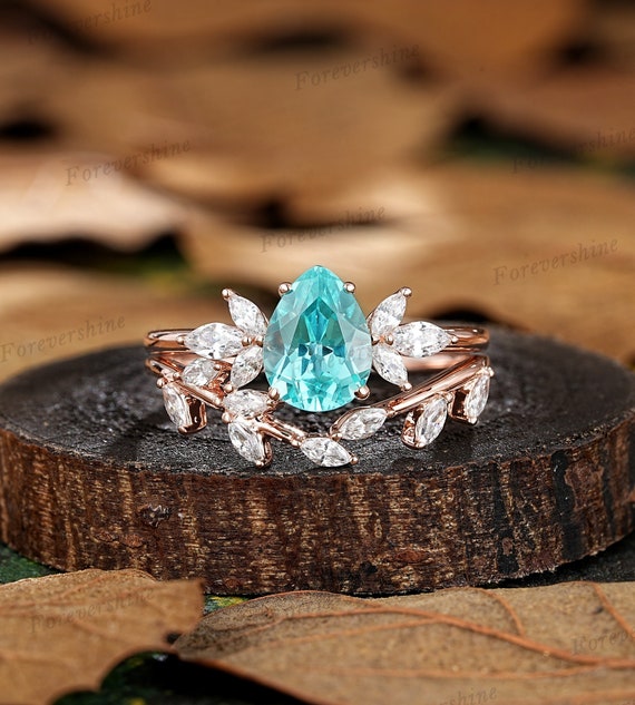 Pear Blue Paraiba Engagement Ring Set, Vintage Blue  display picture 1