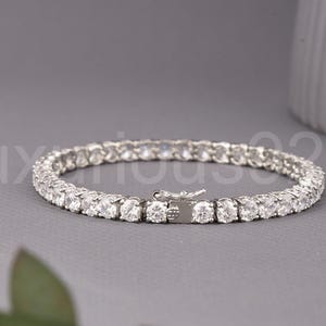 White Gold Tennis Bracelet Round Cut Moissanite Diamond 925 Sterling Silver, Dainty Silver Bracelet for Men Women