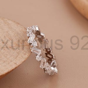 Runde Baguette Diamant Eternity Band Runde Baguette Diamant Band Weißgold Diamant Ehering Stapelbar Band