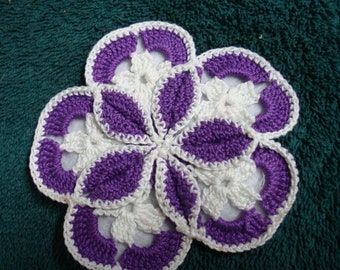 lacy crochet flower pins