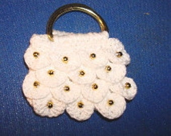 Crochet pattern for doll purses