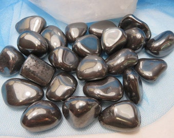 2 Hematite Healing Stones Healing Crystals Root Chakra lot c